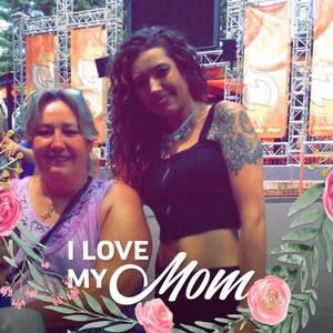 Meet your Posher, Crystal